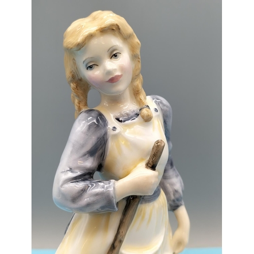 33 - Royal Doulton 20.5cm Figure 'The Goose Girl' HN 2419. Limited Edition 404/12,500 and Modelled by Joh... 