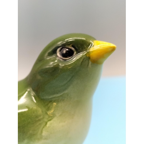 337 - Beswick Bird Figures (3) to include Greenfinch 2105, Bullfinch 1042 and Unmarked Pheasant. Tallest 7... 