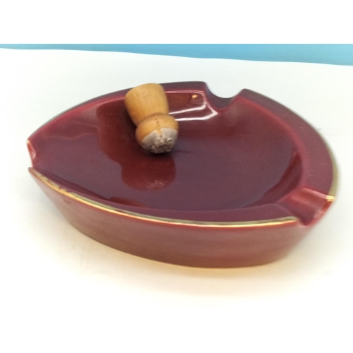 340 - French Ceramic Advertising Ashtray for Mercier Champagne plus a Zenith Table Lighter.