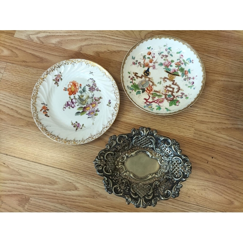 365 - Collection of Items to include Boxed Villeroy & Boch Large Soup Bowl, Elephant Teapot, Majolica Plan... 