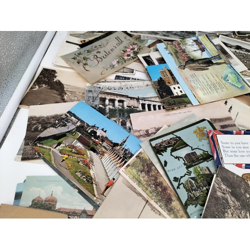 373 - Collection of 1900/1930 Post Cards and Photos to include Military.