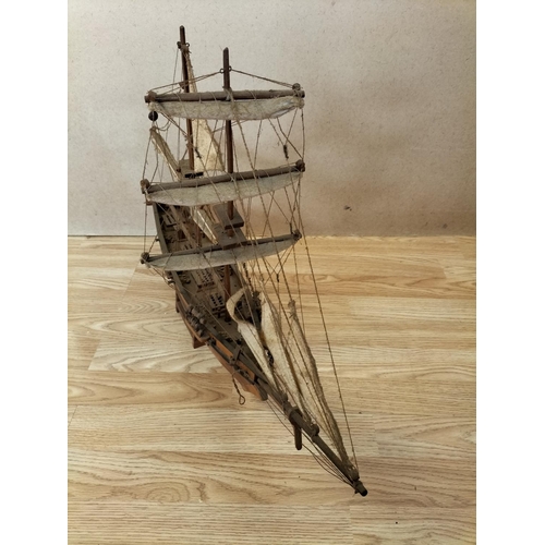 400 - Scale Model of a Sailing Ship on Stand. Some Restoration/Cleaning Required. 70cm High x 50cm. Collec... 