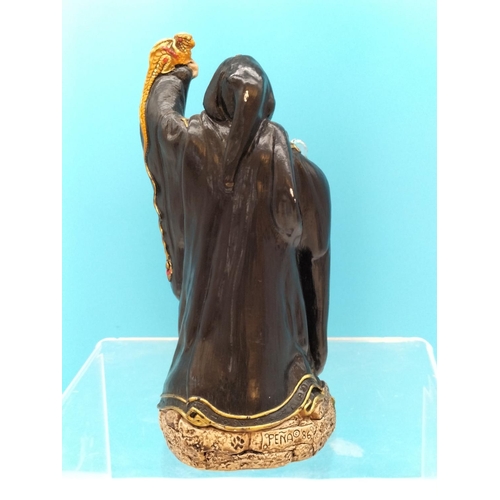 405 - Windstone Editions (USA) PENA '86 Small 17cm Black Wizard Figure.