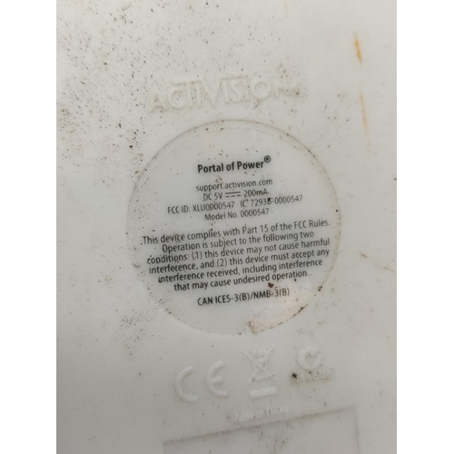 416 - Skylander Figures (16) to include Zap, Sprocket, Flashwing, Drobot (2), Dino-Rang, Gill Grunt, Chill... 