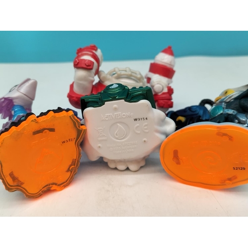 416 - Skylander Figures (16) to include Zap, Sprocket, Flashwing, Drobot (2), Dino-Rang, Gill Grunt, Chill... 
