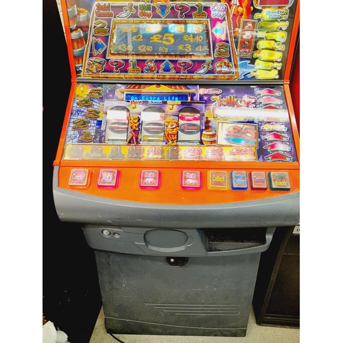 564 - Extreme Gaming 2003 'Jolly Rodger' Full Size Fruit Machine with Keys W/O. Collection Only.