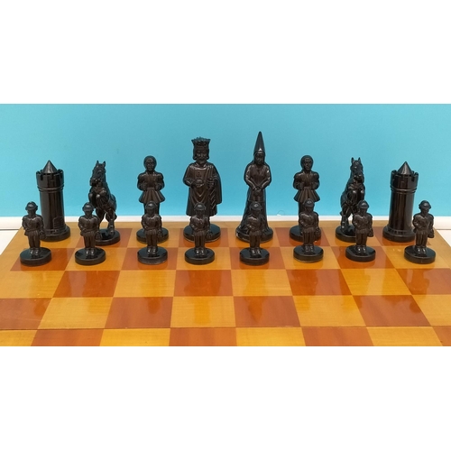 63 - Weighted Plastic Medieval Chess Set plus Folding Wooden Chess Board. Tallest Piece 10cm.