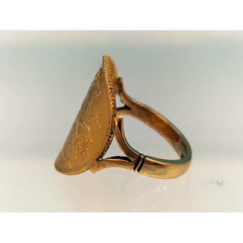 87 - 1913 Half Gold Sovereign Coin Ring with 9kt Shank. Size M. Total Weight 5.5 Grams.
