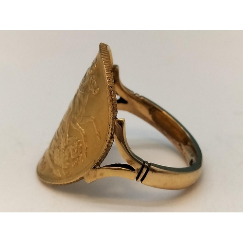 87 - 1913 Half Gold Sovereign Coin Ring with 9kt Shank. Size M. Total Weight 5.5 Grams.