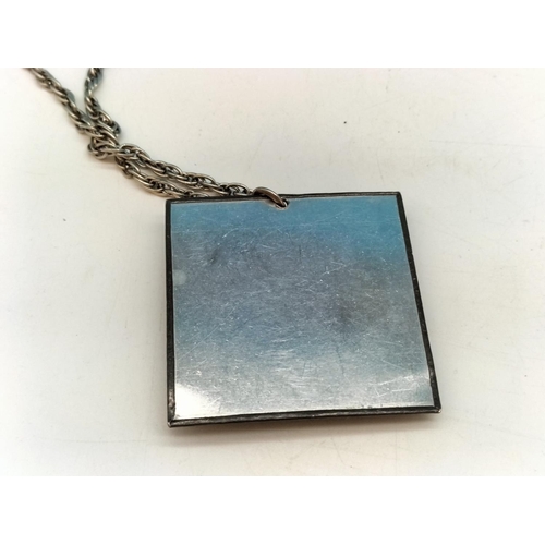 108 - Ruskin Style Pendant on 26