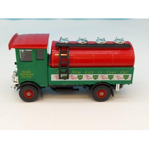 207 - Boxed Corgi AEC 508 Trucks (2).