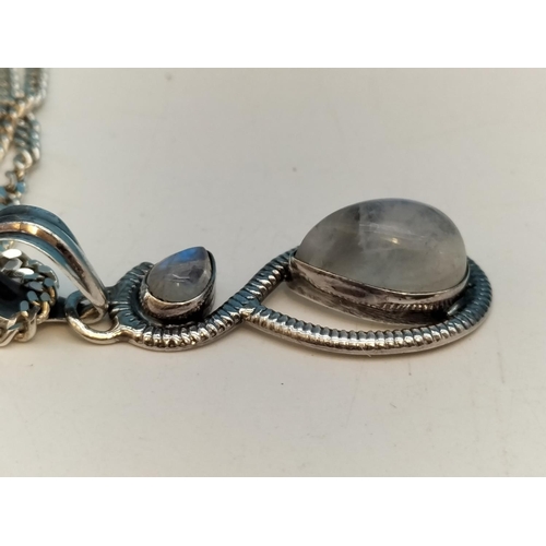 376 - 925 Silver Moonstone Pendant and 925 19