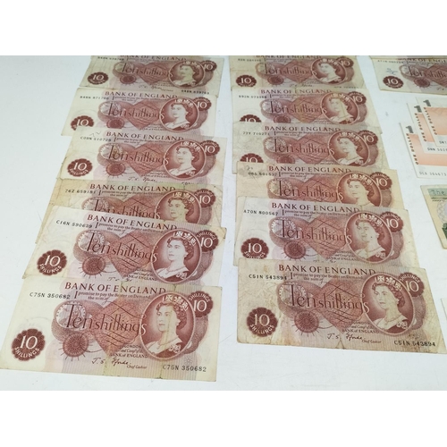 103 - Collection of Bank Notes to include 19 x Bank of England Ten Shilling Notes, 3 x Australian One Doll... 
