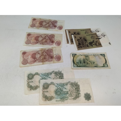 103 - Collection of Bank Notes to include 19 x Bank of England Ten Shilling Notes, 3 x Australian One Doll... 