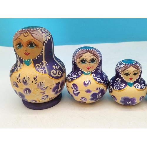 343 - 7 Piece Russian Nesting Dolls. Tallest 12cm.
