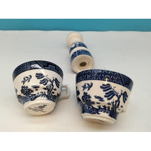 360 - Collection of 18 Pieces of 'Real Old Willow' By Booths and Royal Doulton to include Cups and Saucers... 