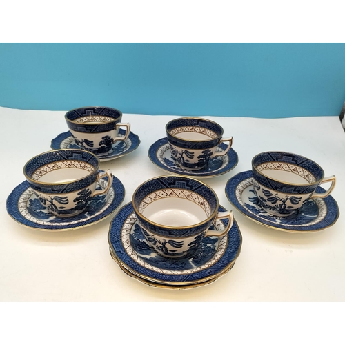 360 - Collection of 18 Pieces of 'Real Old Willow' By Booths and Royal Doulton to include Cups and Saucers... 