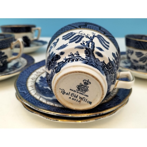 360 - Collection of 18 Pieces of 'Real Old Willow' By Booths and Royal Doulton to include Cups and Saucers... 