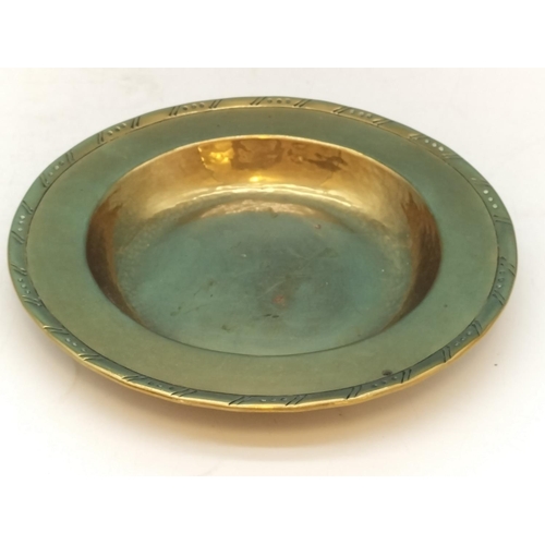 584 - Collection of Metal Ware to include Hugh Wallis 'Snowdrops' Copper Plate, Harold Holmes (Apprentice ... 