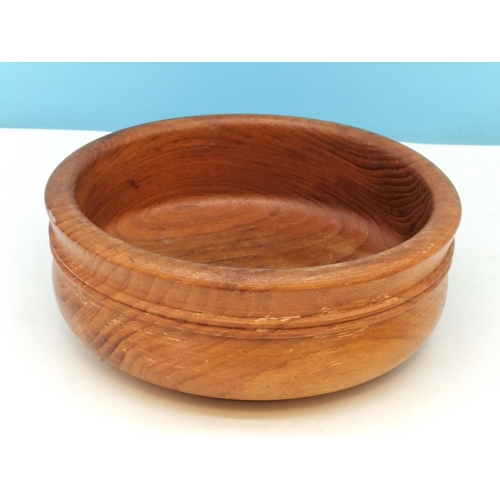 584 - Collection of Metal Ware to include Hugh Wallis 'Snowdrops' Copper Plate, Harold Holmes (Apprentice ... 