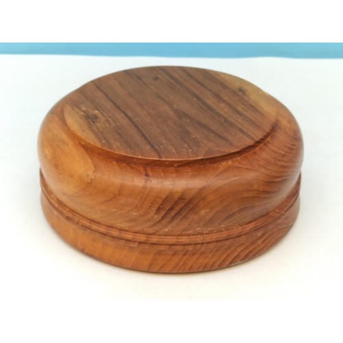 584 - Collection of Metal Ware to include Hugh Wallis 'Snowdrops' Copper Plate, Harold Holmes (Apprentice ... 