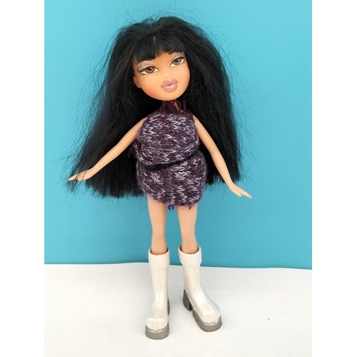 111 - Bratz Dolls (3) to include Eitan, Jade and Yazmin.