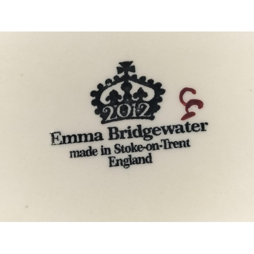 118 - Emma Bridgewater Polka Dot Hen on Nest. 20cm High, 25cm x 17cm.