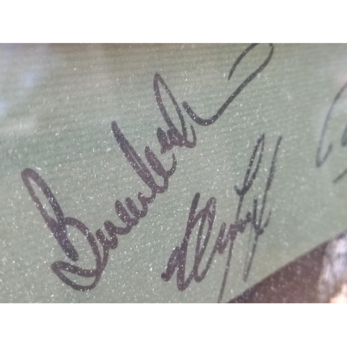 412 - Rare Framed and Signed Manchester United Premier League Champions 1992-1993 Autograph Picture. 55cm ... 