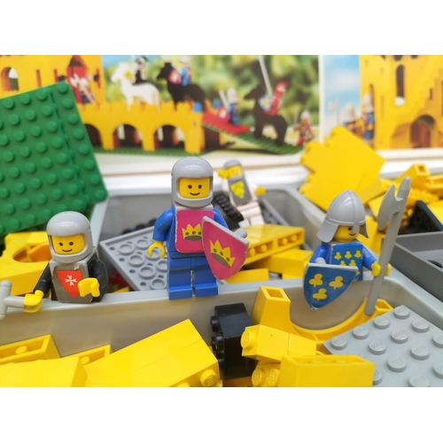 310 - Vintage Rare 'Castle' Lego Set 375.