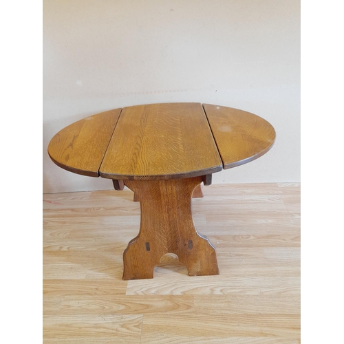 386 - Small Oak Drop Leaf Table. Closed 49cm High, 52cm x 36cm, Open 73cm. Collection Only.