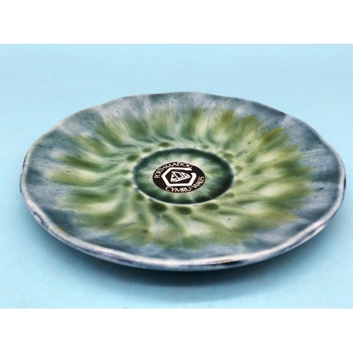 51 - Vintage 1970's Porthmadog Pottery Items (2). Largest Diameter 13cm.