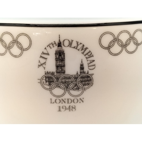 83 - Royal Worcester Limited Edition 1214/10,000 Fabulous Birds 27cm Plate plus Royal Doulton 'Islamic' P... 