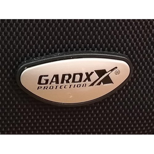 100 - New Gardx Car Cleaning and Protection Kit in Carry Case.