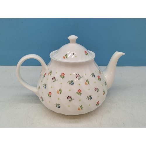 62 - Wedgwood China 22 Piece Part Tea Set in the 'Cascade' Pattern to include Teapot, Milk Jug, Sugar Bow... 