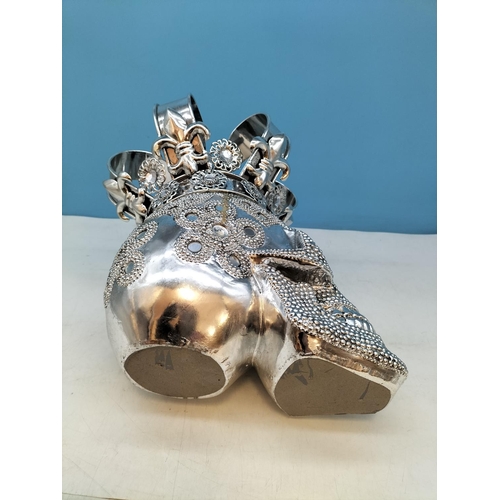 141 - Large 40cm Silver Tone Studded Mosaic 'Fallen King' Crown/Skull Ornament.