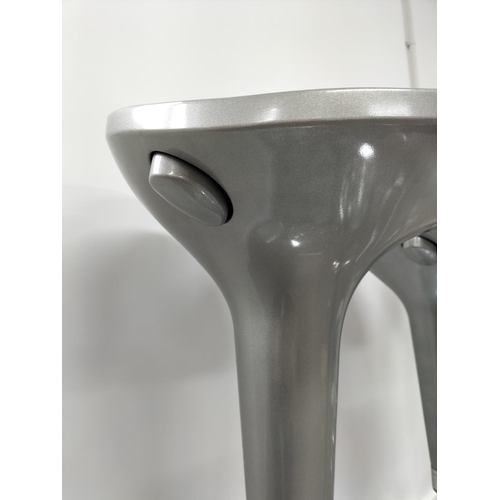 144 - 4 x Modern Silver Coloured Air Adjustable Bar/Breakfast Bar Chairs. Full Height 86cm. Collection Onl... 