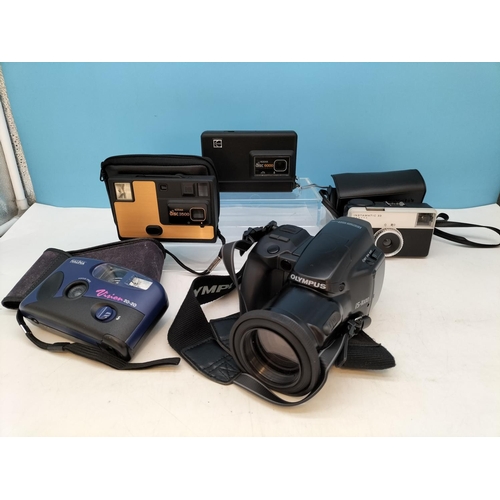 162 - Collection of Vintage/Retro Cameras, Video Cameras and Accessories.