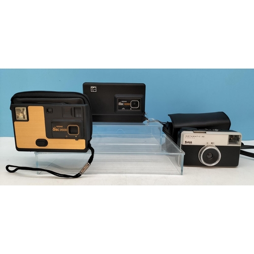 162 - Collection of Vintage/Retro Cameras, Video Cameras and Accessories.
