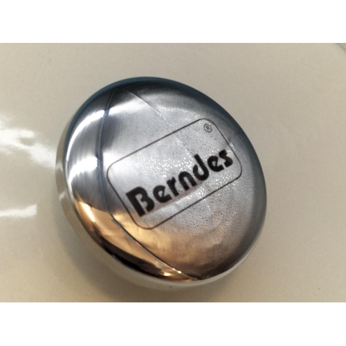 117 - New in Box, Berndes 29cm 4.7Litre Cast Oval Casserole Dish.