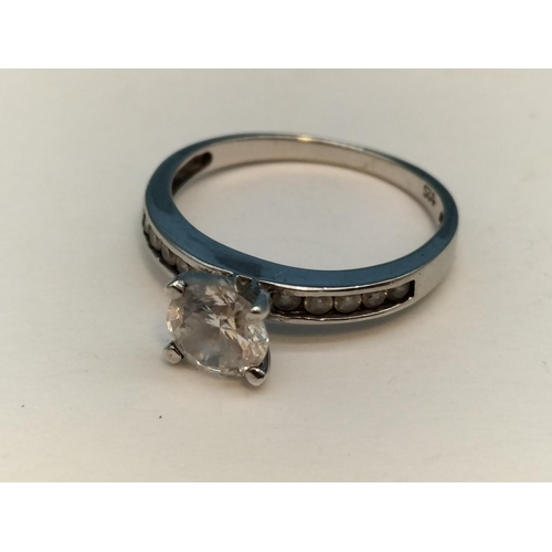 119 - Silver 925 and Clear Stone Ring. Size Q.