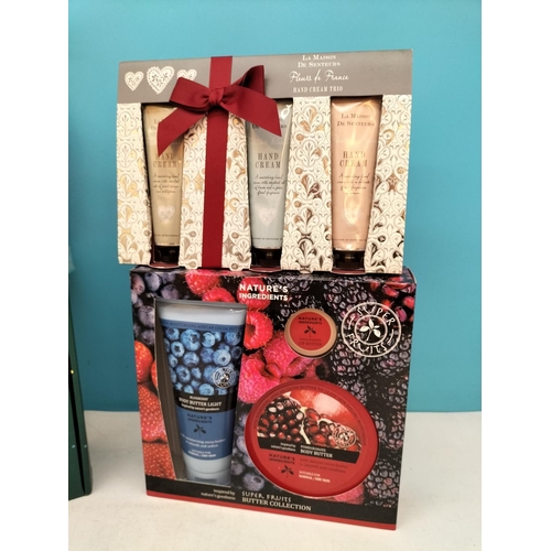 158 - As New Boxed Gift Sets to include Crabtree & Evelyn, Yves Rocher, Sanctuary Spa, Body Shop, etc.