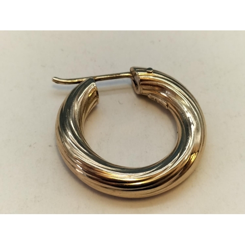 88 - Scrap 9ct Gold 375 Earring 2.6 Grams.