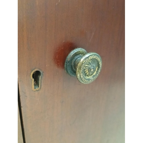 185 - Vintage Shop Counter Mahogany Display Unit with Replacement Perspex Sides and Top and Glass Shelf. 4... 