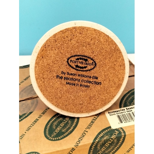 190 - Collection of Ceramics to include Royal Worcester Vase, Crown Devon Fieldings Bowl, Sylvac Flower Tr... 