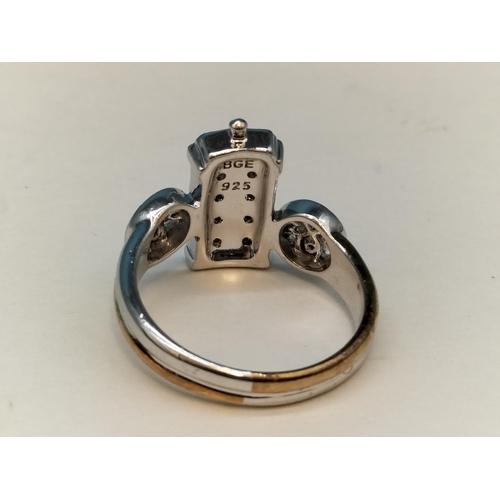 239 - Bradford Exchange Silver 925 Dr Who Tardis Ring. Size W.