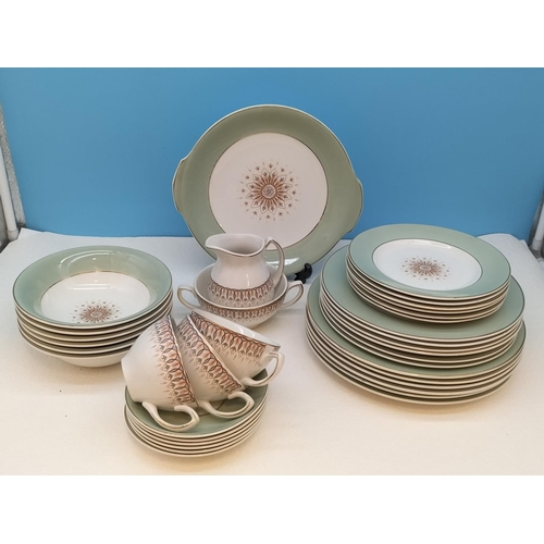 424 - Grindley 'Tudor Star' Pattern Dinner and Tea Ware. 36 Pieces.