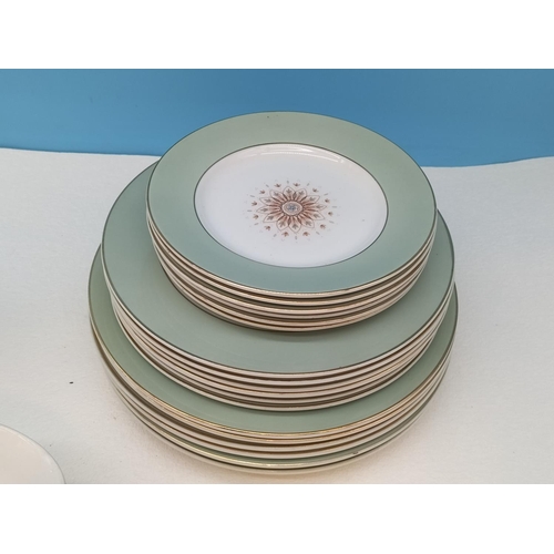 424 - Grindley 'Tudor Star' Pattern Dinner and Tea Ware. 36 Pieces.