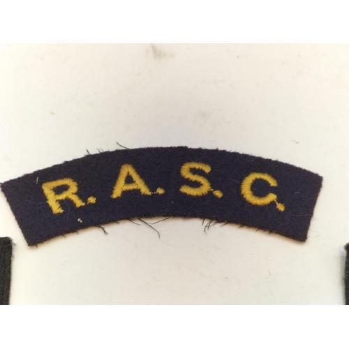 446 - Mixed Items to include Beswick Figure of a Golden Labrador, Coalport Posy Bowl, Silver Plate Bowl, 1... 