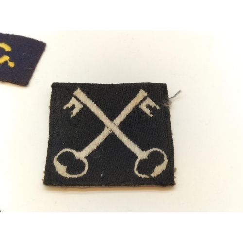 446 - Mixed Items to include Beswick Figure of a Golden Labrador, Coalport Posy Bowl, Silver Plate Bowl, 1... 