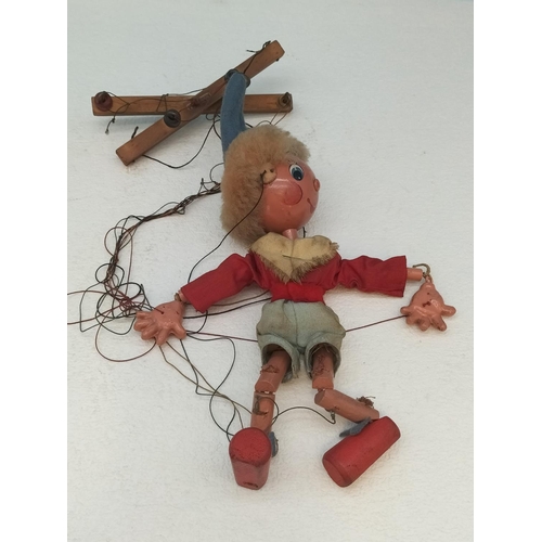 470 - Boxed 'Noddy' Pelham Puppet. 23cm High.